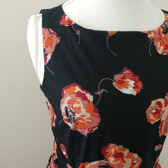 SOLD*L.L. Bean Signature Poplin Dress Black Floral - Picture 2 of 8